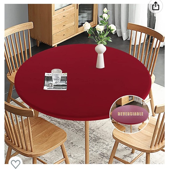 Round red table cover - Picture 2 of 7